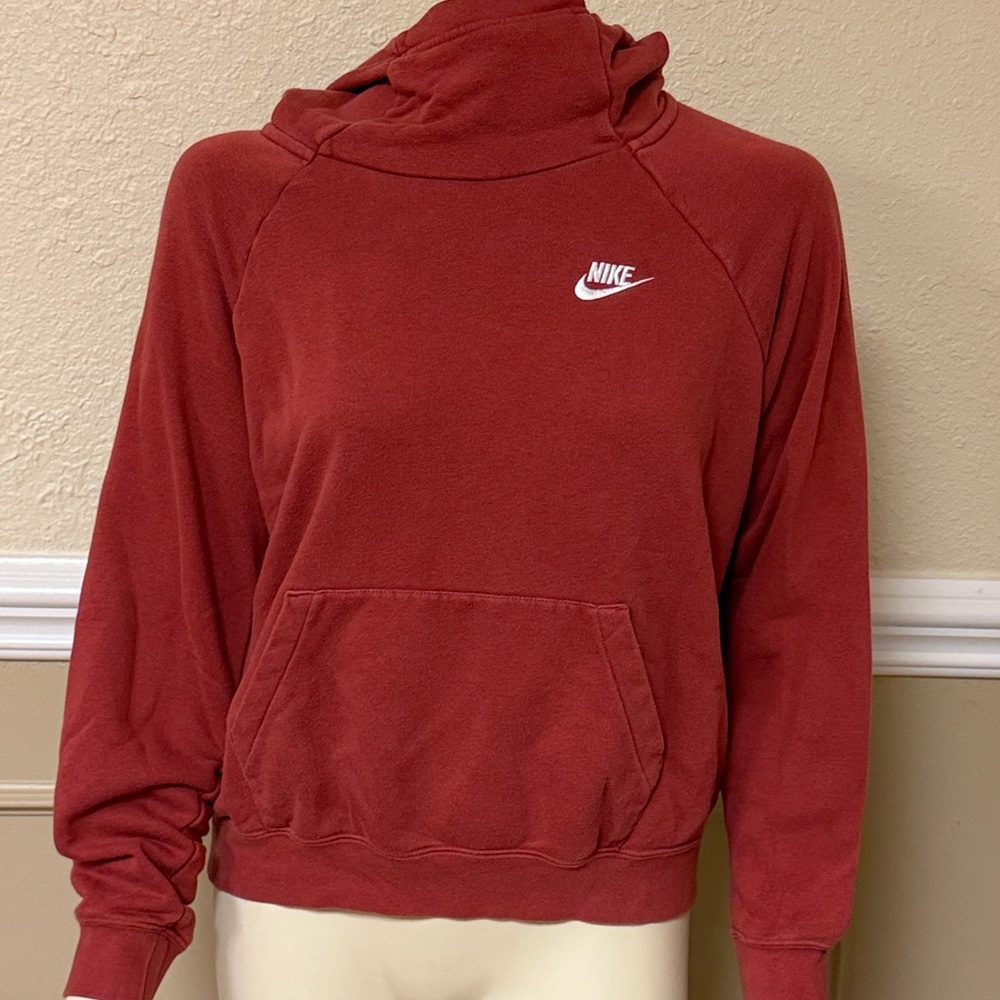 Nike Women’s Funnel Neck Pullover Sweatshirt Size Medium